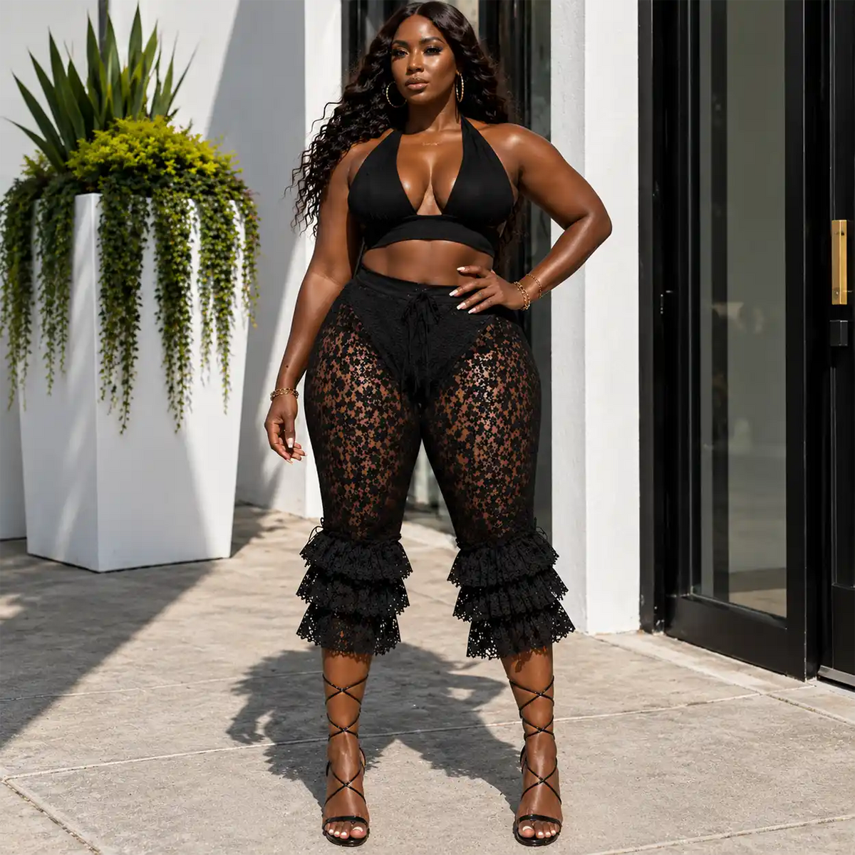 Lace Ruffle Hem Capri Leggings