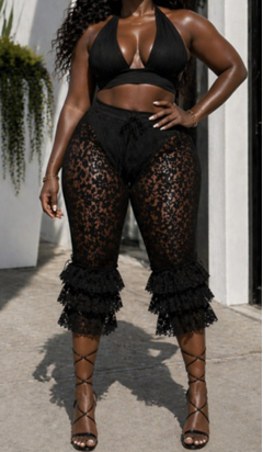 Lace Ruffle Hem Capri Leggings